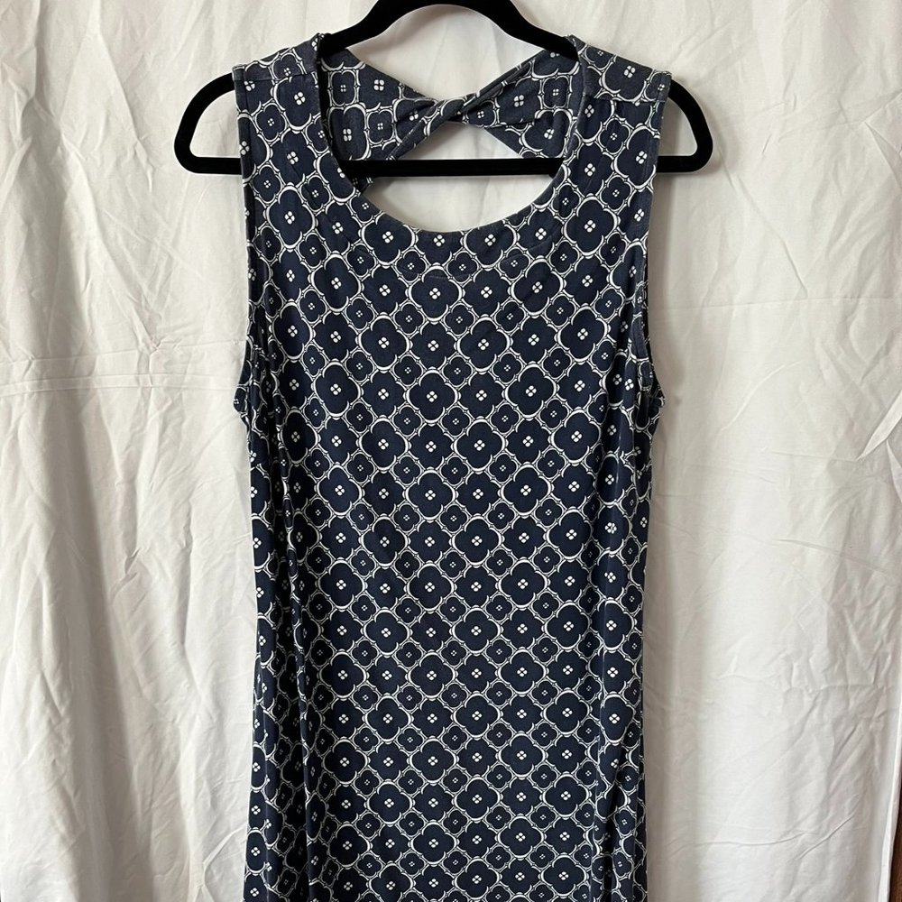 IZOD navy white summer dress with twist back detail, XL